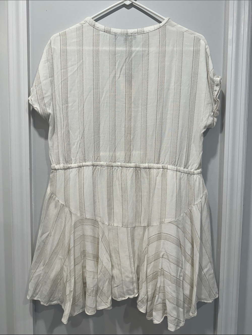 Aakaa Ivory Boho Button-Front Peplum Tunic - Picture 7 of 8
